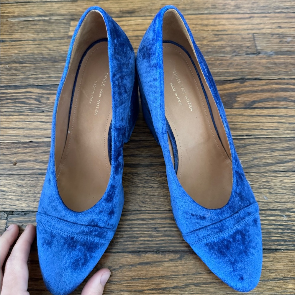 Dries Van Noten Velvet Royal Blue Heel